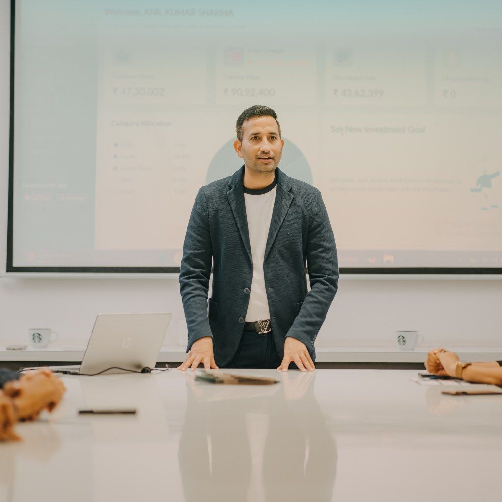 Founder Piyush Shangari presenting to the team